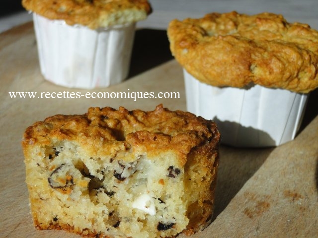 Muffins salés : roquefort et noix : un délice image